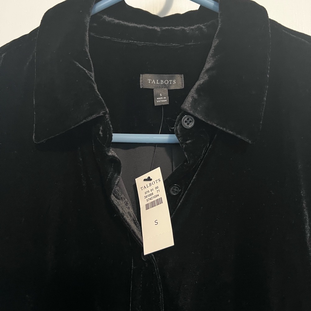 Talbots Women's Black Velvet Button Down Shirt